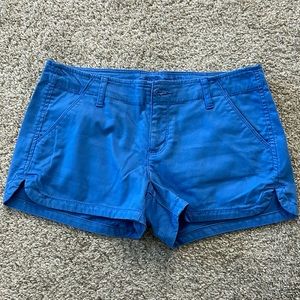 Size 3 Arizona Jeans Co blue shorts